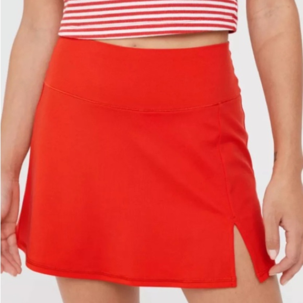 OFFLINE BY AERIE Skort. Excellent condition! Medium.